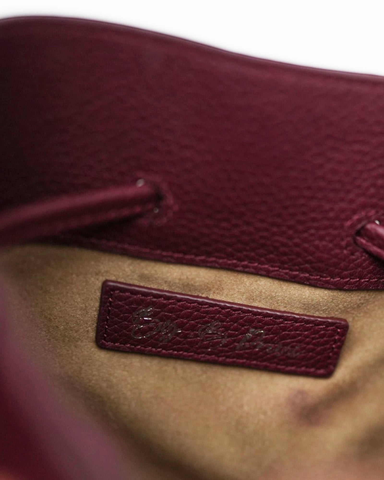 Serene Mini Burgundy detay